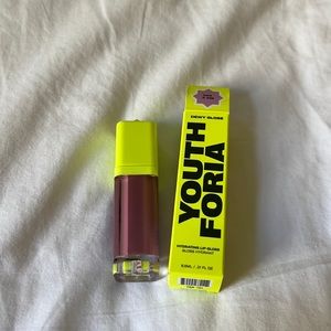 Youthforia Dewy Lipgloss in 3am - neutral pink